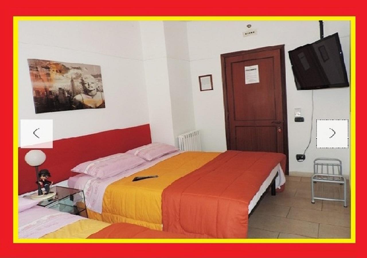Bed & Breakfast Maricentro Taranto Luaran gambar